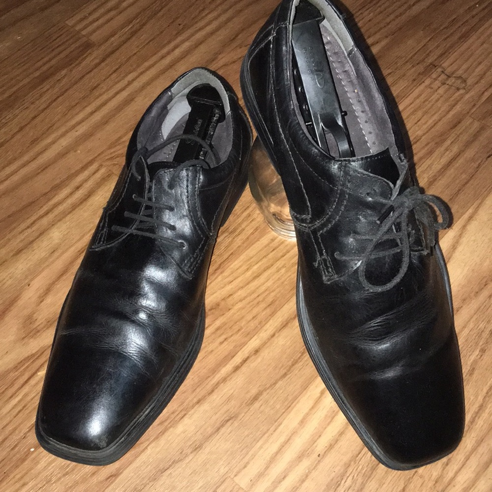 Men’s Stacy Adams dress shoes Size 11